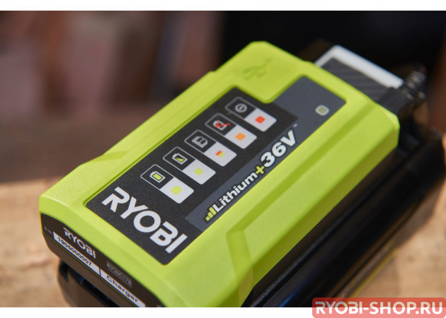 Автомобильная зарядка ryobi